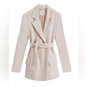 Good condition Cuyana blazer, size M